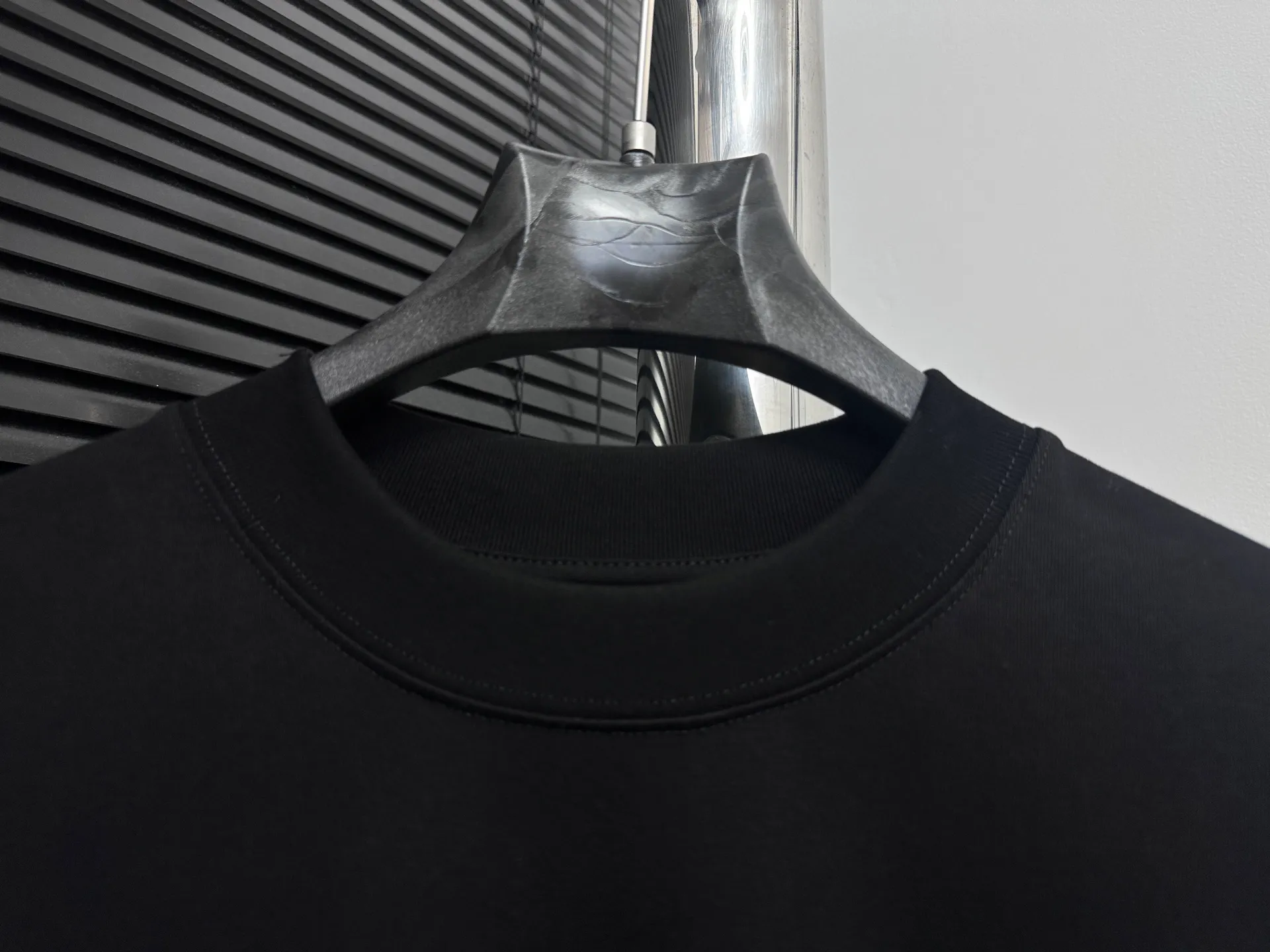 🅿️170 【ChromeHearts】Chrome Hearts 25ss printed round neck T-shirt Original fabric Official same style Short-sleeved T-shirt Customized 260g vat-dyed fabric Very comfortable to the touch Latest brick cabinet synchronization for spring and summer Fashionable and personalized Super versatile and good-looking Very suitable for both men and women A must-have style Tag Collar label Washed wheat Complete with three standards Color: Black White Size: XS-L